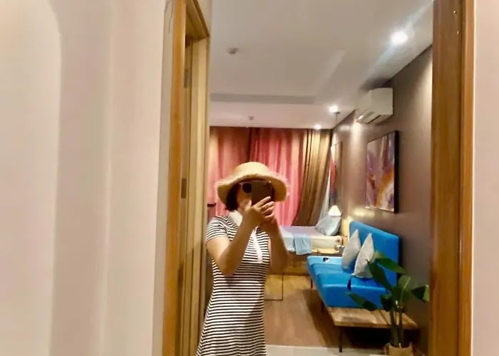 Mon Cherry -greenbay Garden Ha Long